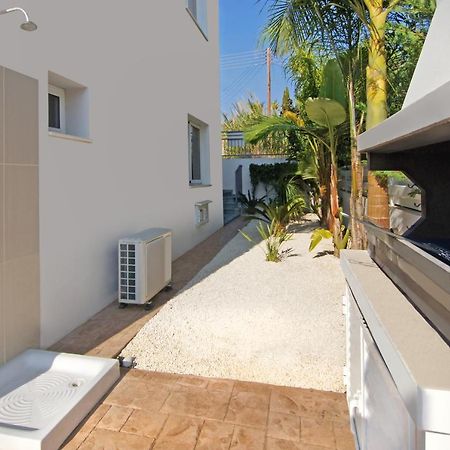 Villa Eden Ayia Napa Exteriör bild