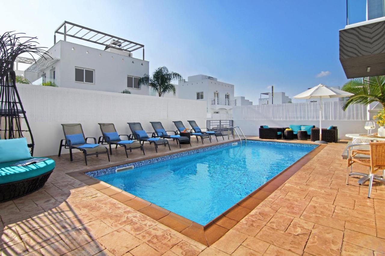 Villa Eden Ayia Napa Exteriör bild