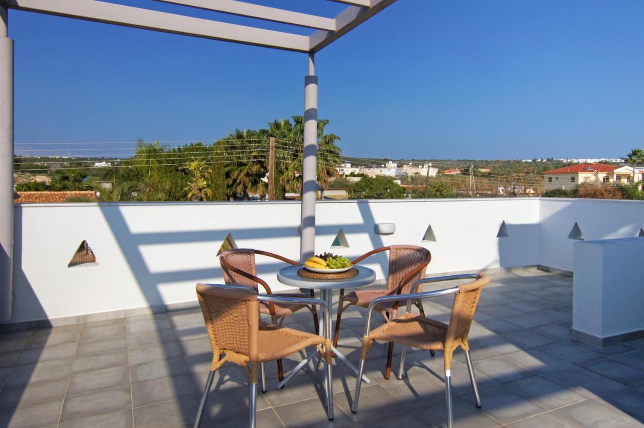 Villa Eden Ayia Napa Exteriör bild